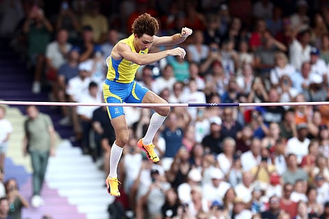 Duplantis bicampeão olímpico com recorde do Mundo