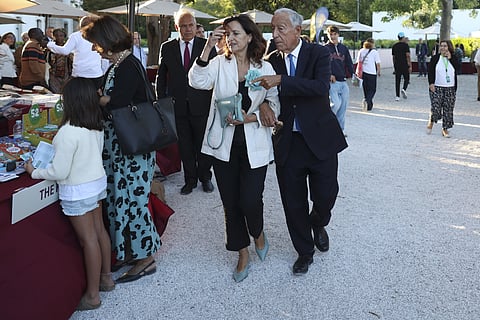 Presidente da República, Marcelo Rebelo de Sousa, e a ministra da Cultura, Dalila Rodrigues, na Festa do Livro no Palácio de Belém