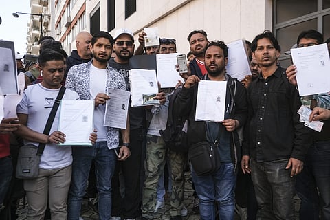 Cidadãos imigrantes com documentos atrasados realizaram um protesto na semana passada em Lisboa