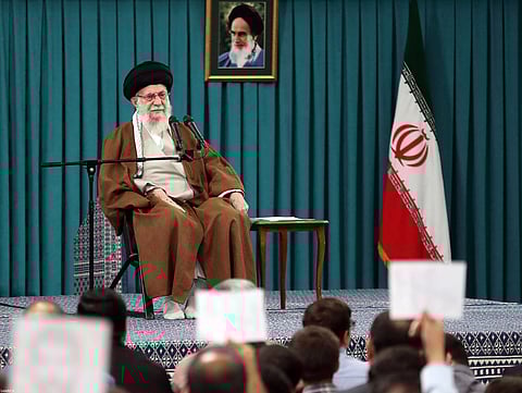 Ali Khamenei foi eleito líder supremo do Irão em 1989, depois da morte do ayatollah Khomeini.