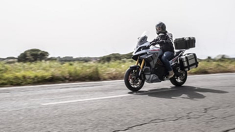 Energica Experia: Será esta a Tesla das motos elétricas?