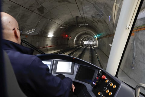 PS quer saber, nomeadamente, que estudos suportam a decisão do Governo de “não investir tanto em comboios” .