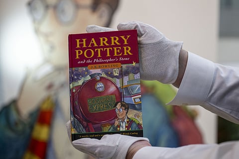 Capa original de Harry Potter vendida por 1,77 milhões de euros
