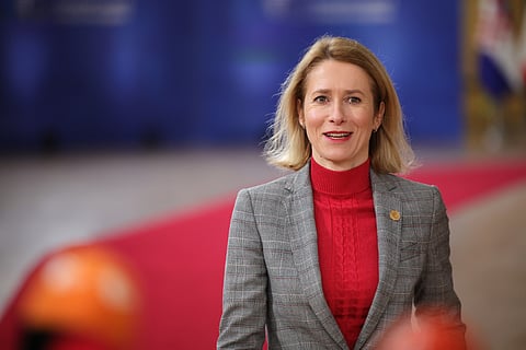 Kaja Kallas, de 46 anos, tornou-se em janeiro de 2021 na primeira mulher chefe de governo da Estónia.