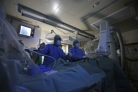 Novo algoritmo de inteligência artificial permite prever com até 13 minutos de antecedência enfartes em doentes internados