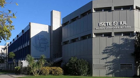 Universidades apostam em sistemas de alerta para prevenir insucesso e abandono