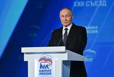 Rússia considera prematuro falar de paz com Kiev e Putin anuncia produção em série de mísseis Oreshnik