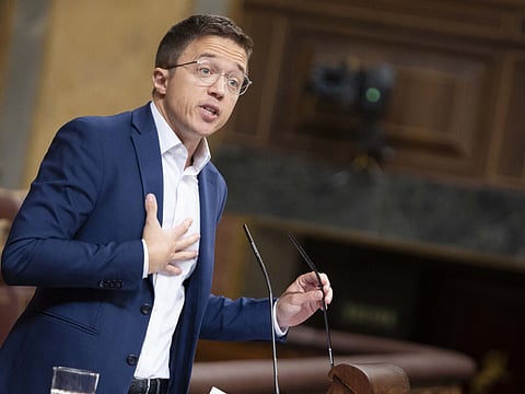 Há dez anos na política, Errejón era atualmente porta-voz do Sumar no Congresso.