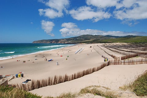 Corpo de homem com cerca de 40 anos encontrado na praia do Guincho