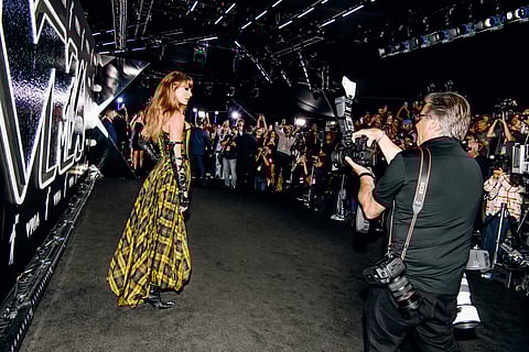 Mazur a fotografar Taylor Swift nos MTV Video Music Awards.