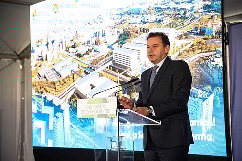 O primeiro-ministro Luís Montenegro no lançamento das obras para o Hospital de Todos os Santos, em Marvila.
