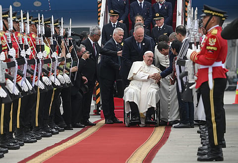 Papa Francisco chega à Indonésia, país com mais muçulmanos do mundo