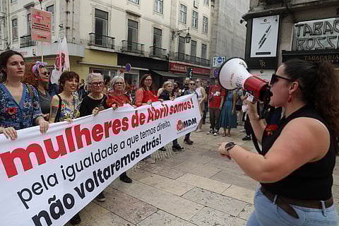 Na manifestação, as mulheres reivindicaram mais direitos e igualdade de género na sociedade.