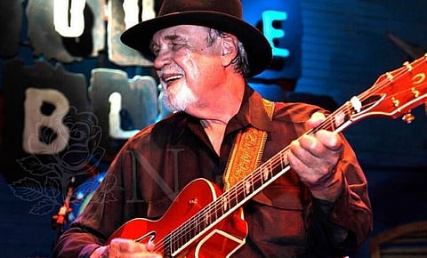 Guitarrista norte-americano pioneiro do rock Duane Eddy morre aos 86 anos