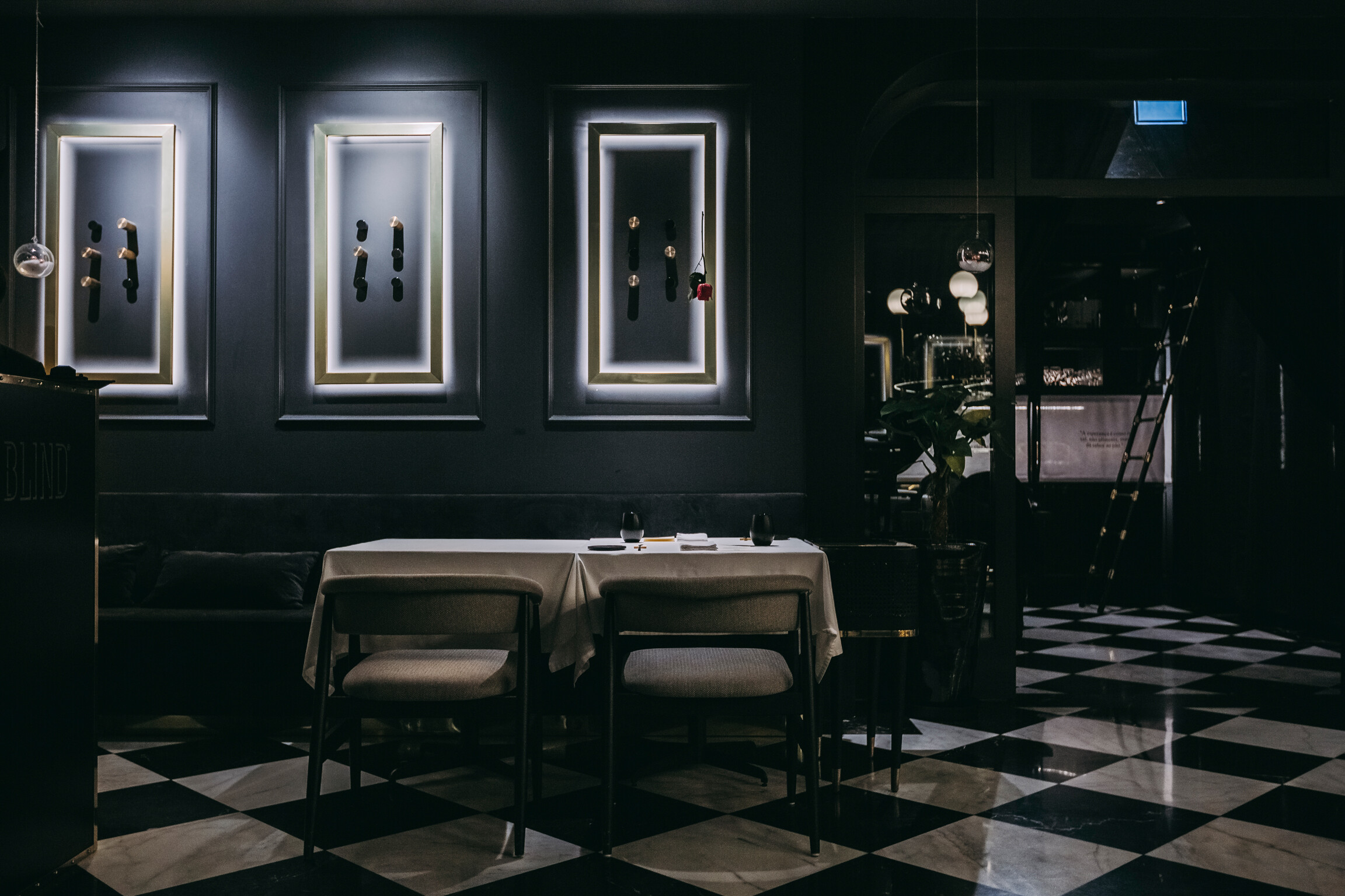 Nova série de jantares às cegas no Blind