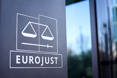 Três cidadãos bielorrussos acusados na UE por desviar avião polaco em 2021
