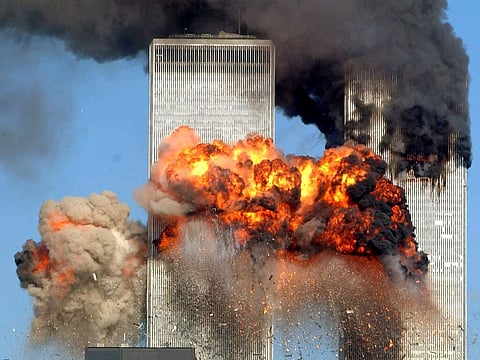 Em 11 de setembro de 2001, os dois aviões desviados por terroristas da Al-Qaeda e direcionados contra as Torres Gémeas causaram 2753 mortos.