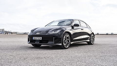 Hyundai Ioniq 6: O elétrico feito para cortar o vento