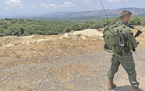 Em Mitzpe Hila avista-se a fronteira com o Líbano.