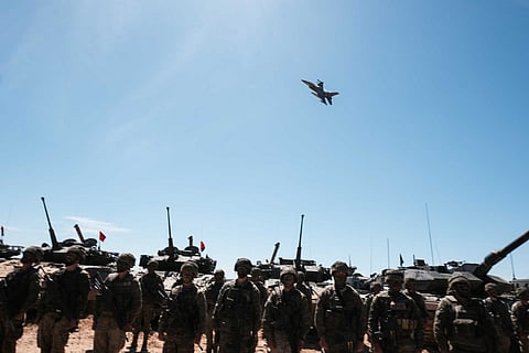 Salários de dezembro do Exército atrasados devido a falha no sistema financeiro e bancário