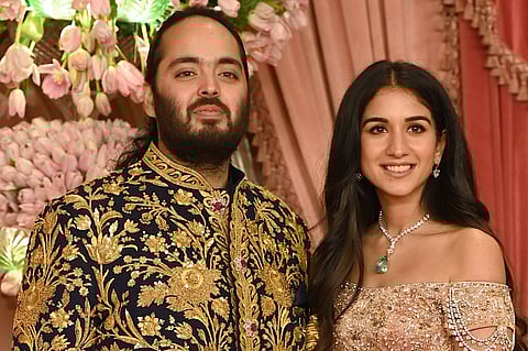 Os noivos Anant Ambani e Radhika Merchant.