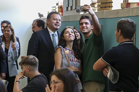 Primeiro-ministro Luís Montenegro foi a uma escola em Viseu para assinalar a abertura do ano letivo.