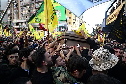 O funeral do líder militar do Hezbollah, Fuad Shukr, em Beirute.
