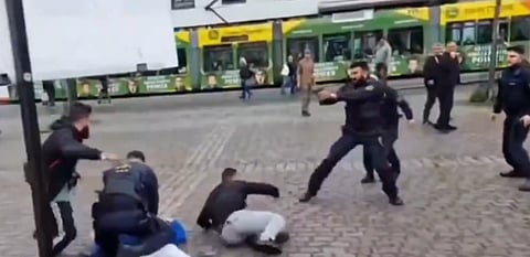 Várias pessoas feridas por agressor armado com uma faca na Alemanha