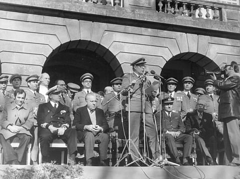 Comemoração do primeiro aniversário do 25 de Novembro. Discurso de Pires Veloso no Quartel General da Região Militar Norte.