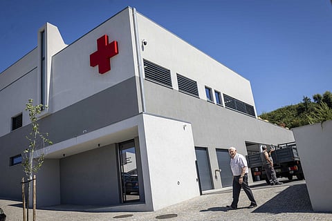 Governo faz acordo com a Cruz Vermelha para reforçar emergência pré-hospitalar