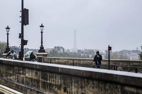 Governo francês quer aprovar uma nova lei de imigração no início de 2025