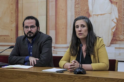 Paulo Muacho e Isabel Mendes Lopes.
