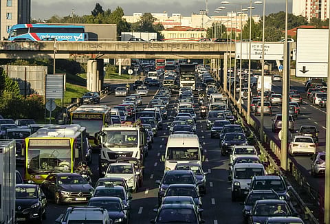 Comissão ameaça processar Portugal por atraso nas regras do seguro automóvel
