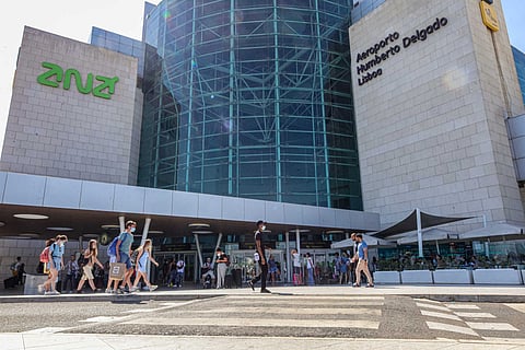PJ detém três traficantes no Aeroporto de Lisboa com 33 mil doses de cocaína