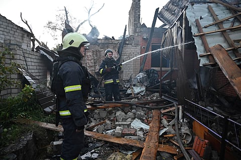 Dois funcionários da Reuters feridos e um desaparecido em ataque a hotel