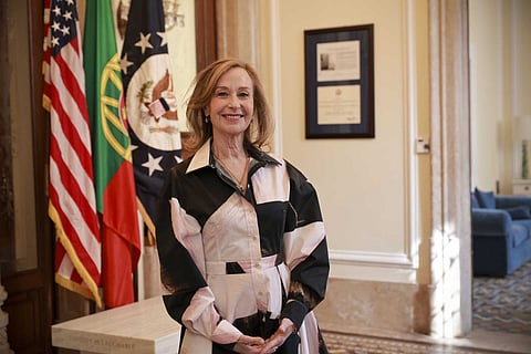 Embaixadora dos EUA em Lisboa renuncia ao cargo na véspera da posse de Trump
