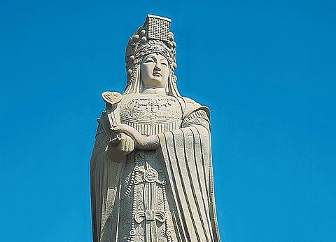 A deusa Mazu protege não apenas os homens do mar, como os habitantes das zonas costeiras, de acordo com a crença chinesa.