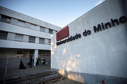 Estudantes da UMinho contestam docente que defende aumento de propinas