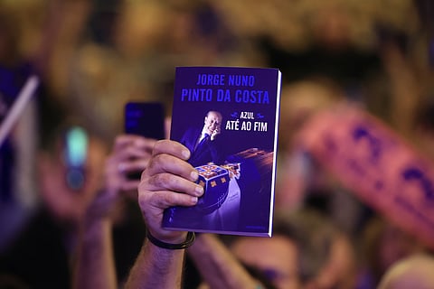 Pinto da Costa evoca em livro inquietações vividas desde diagnóstico cancerígeno