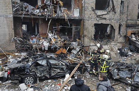 Moscovo e Kiev trocam quase 500 prisioneiros de guerra