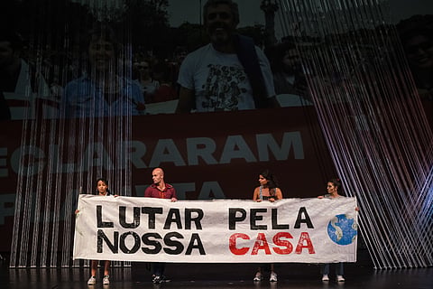 Peça "Urgência Climática" em estreia para trazer ao de cima importância de agir