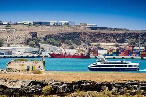Porto da cidade da Praia