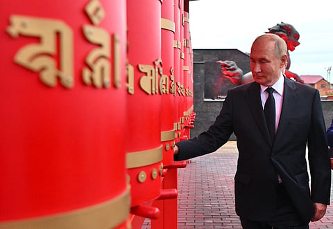 UE pede à Mongólia que cumpra mandado e detenha Vladimir Putin