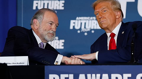 Trump aponta ex-governador Mike Huckabee embaixador em Israel
