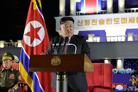 Kim prometeu lidar com os danos causados pelas inundações sem ajuda externa.