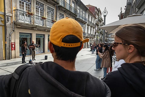 Porto tem novo regulamento para artistas de rua, mas nem todos sabem