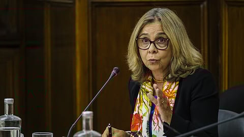 Ana Paula Martins está esta manhã no Parlamento a responder aos deputados sobre a situação do SNS.