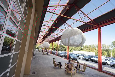 A antiga fábrica de tecidos Lionesa transformou-se em centro empresarial.