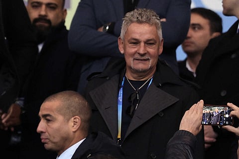 Roberto Baggio alvo de assalto violento durante o Espanha-Itália. Sequestrado com a família durante 40 minutos