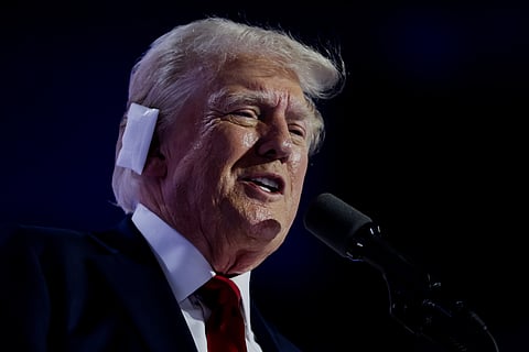 Orelha de Trump "evolui favoravelmente", diz médico do ex-presidente
